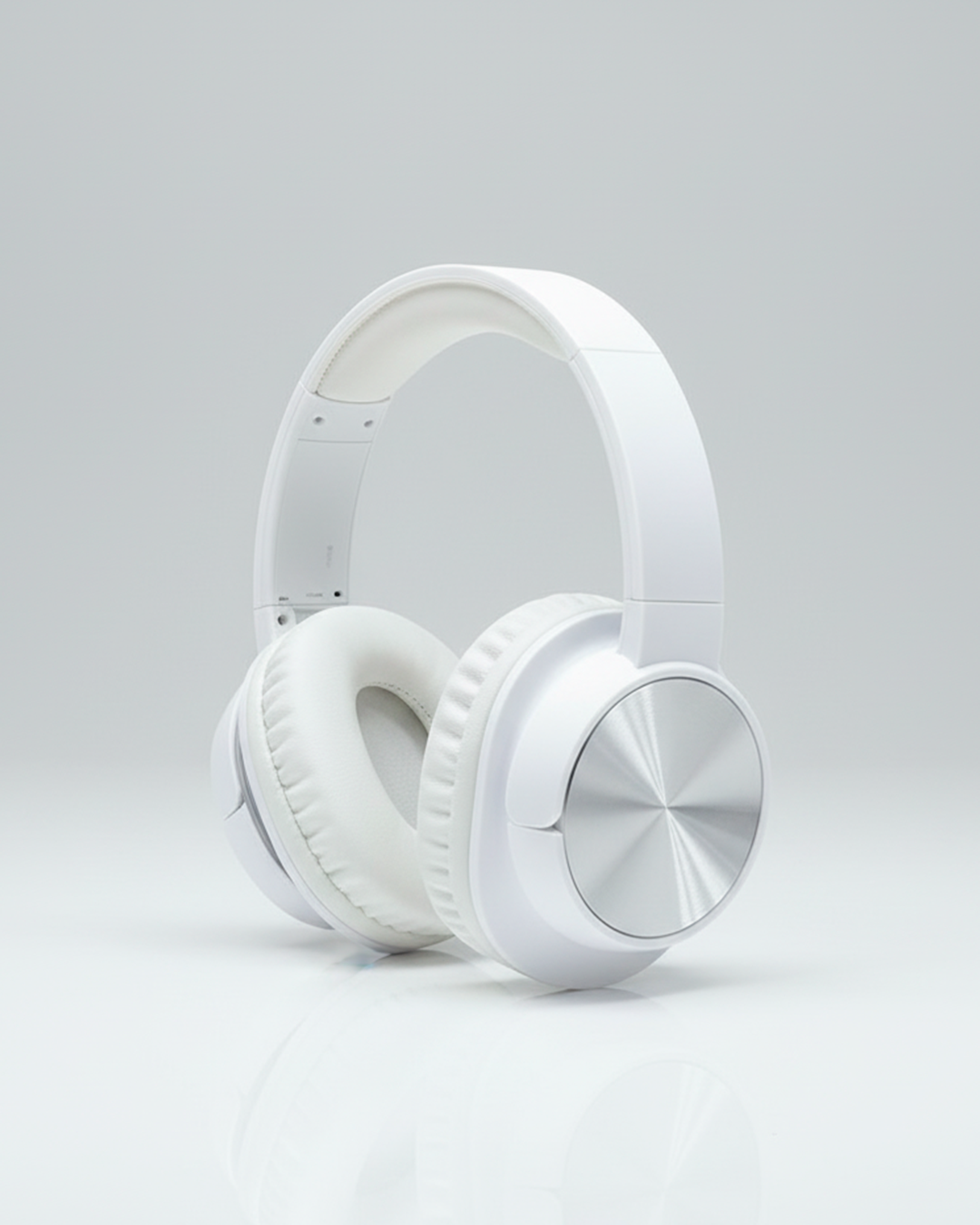 Diadema Gamer GM-022 Inalámbrica con Sonido Estéreo y Luces RGB.