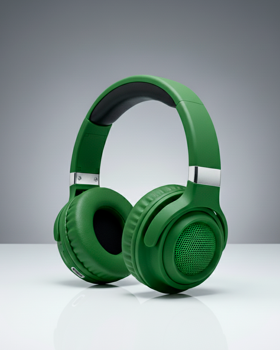 Diadema Gamer GM-026 Inalámbrica con Sonido Envolvente y Micrófono Integrado